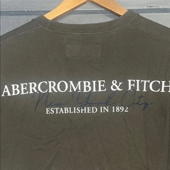 Abercrombie & Fitch Men’s Size Small Green NYC Soft Tee 100% Cotton - Picture 6 of 7